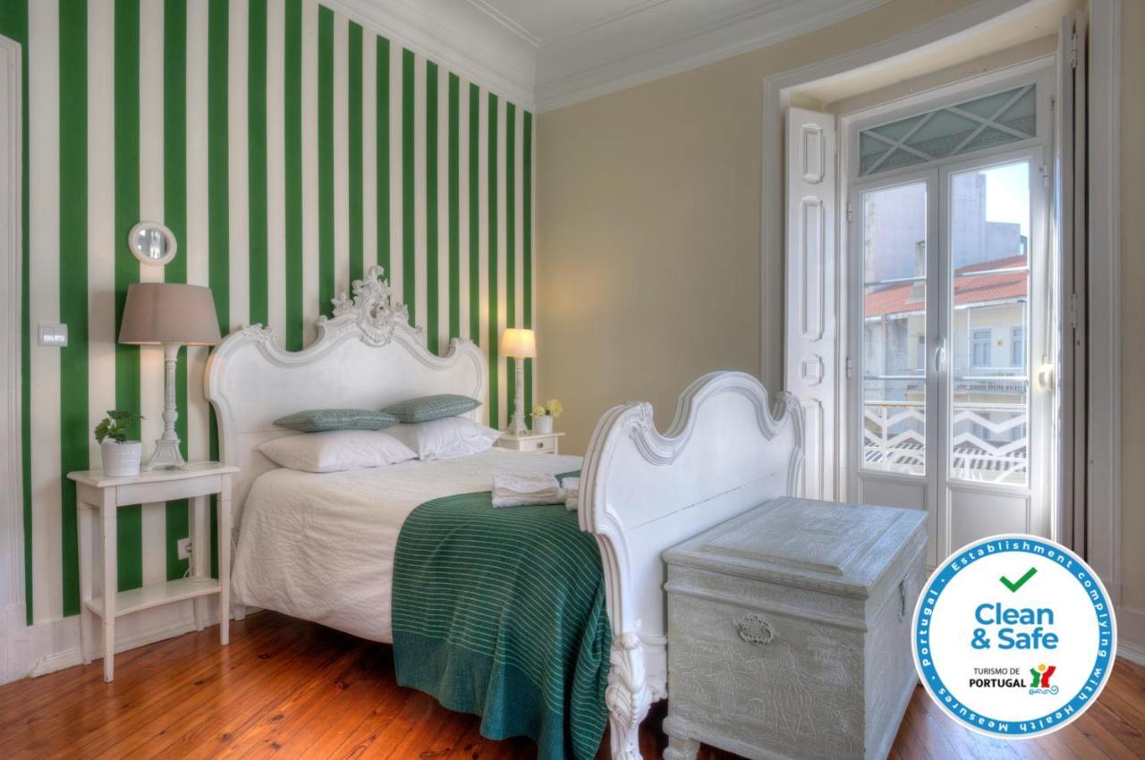 Angola 1 - 6 Bedrooms Lejlighed *
